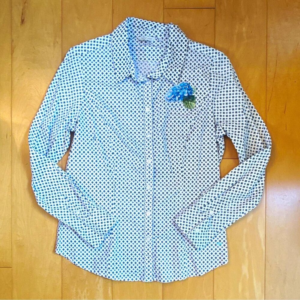 Upcycled hydrangea top Dockers PL Long Sleeve Button-Up Shirt White/Blue Floral